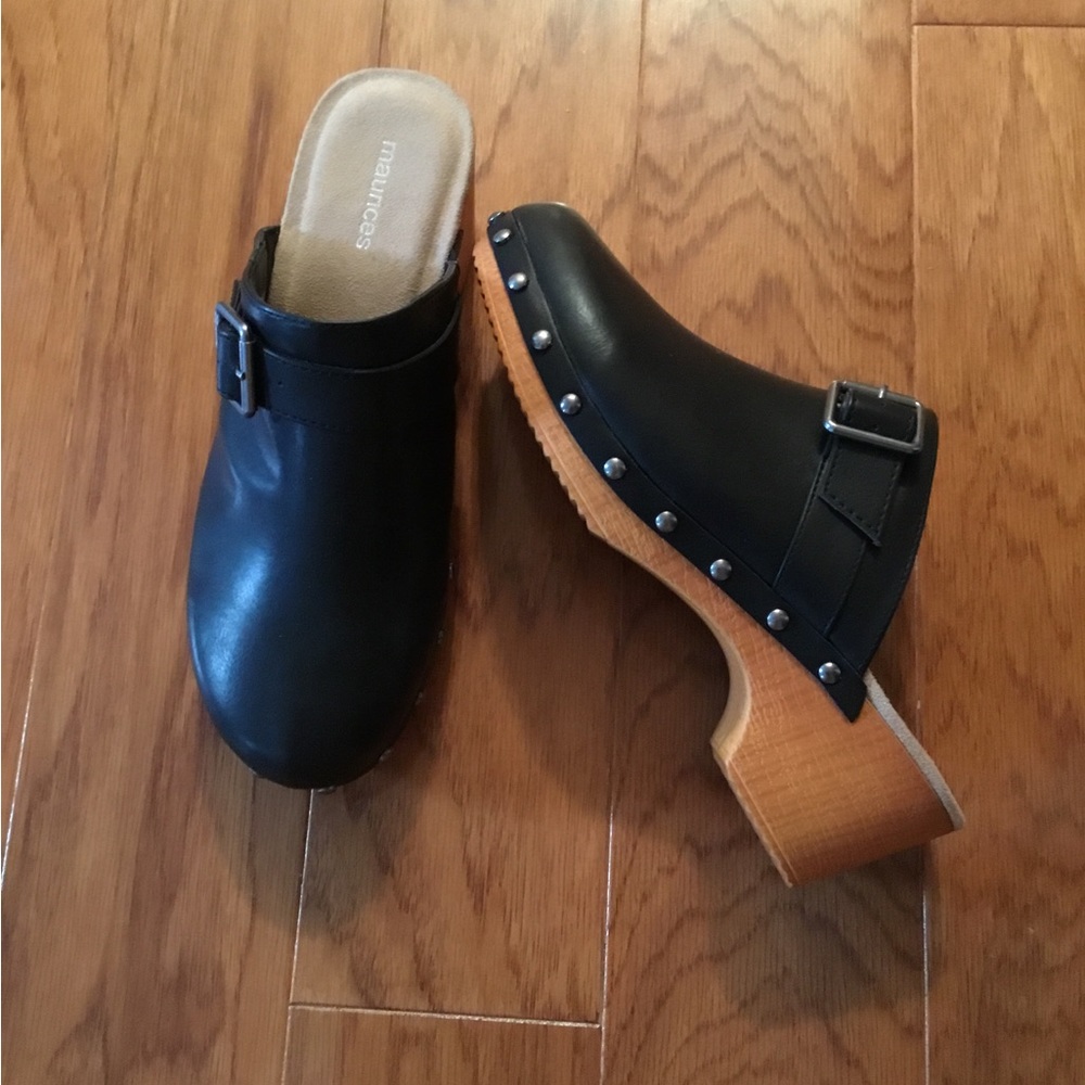 NWOT Maurices Demi black studded clog shoes